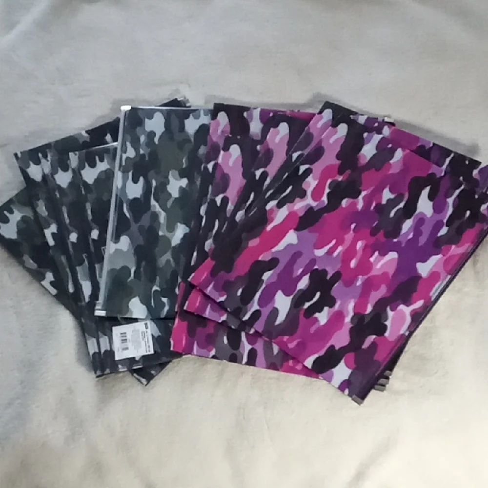 STAPLES CAMO POLY SLIDE ENVELOPES! NEW!! BUNDLE OF 10